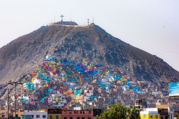 El cerro san Cristóbal lima