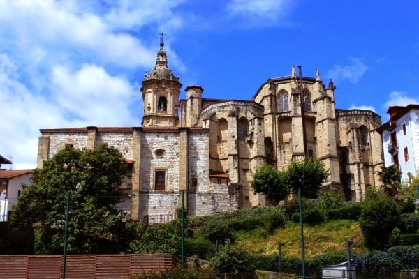 Iglesia de Santa María de la Asunción y del Manzano